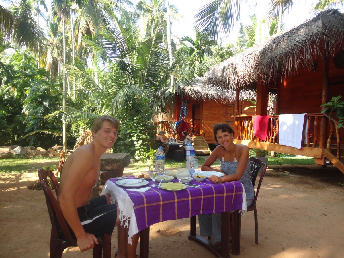 The Green Station Hotel Dikwella Luaran gambar